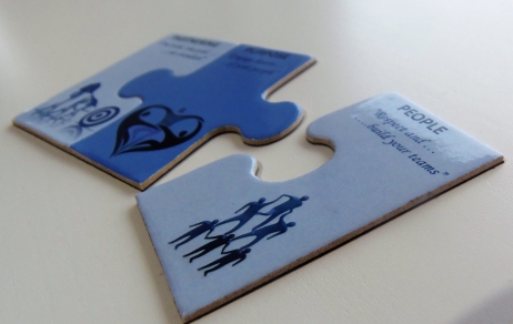 Puzzle na tekturze