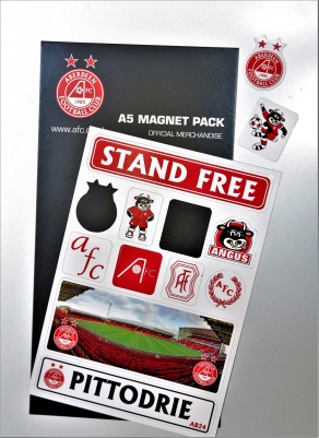 Magnetic set
